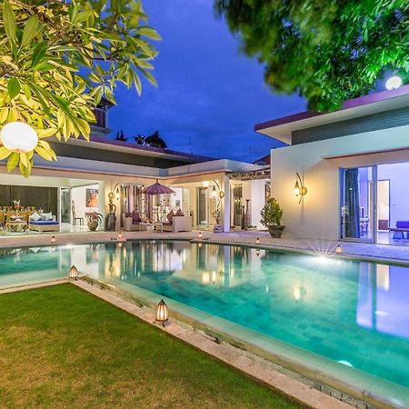Villa Purple Legian Exterior foto