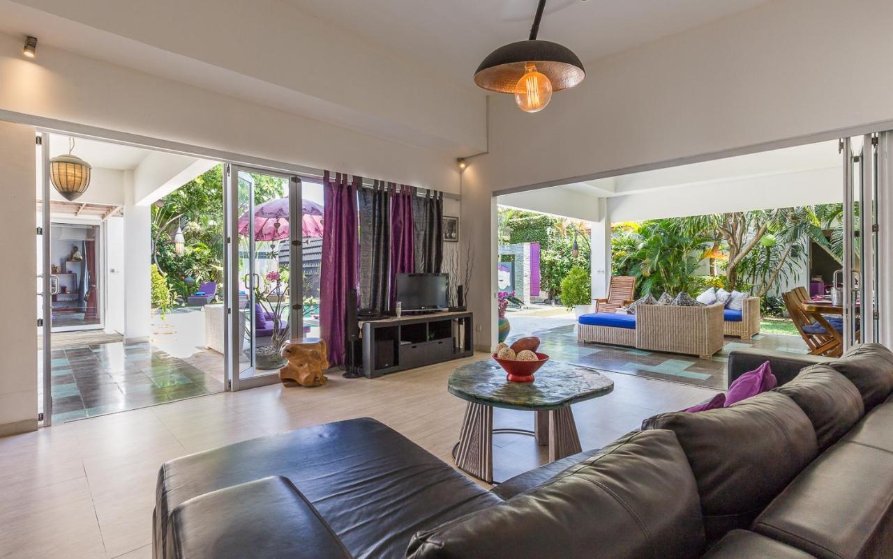 Villa Purple Legian Exterior foto