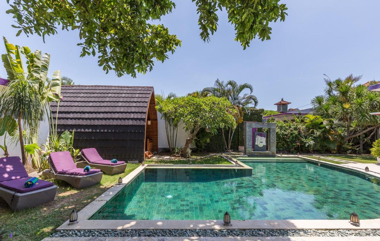 Villa Purple Legian Exterior foto